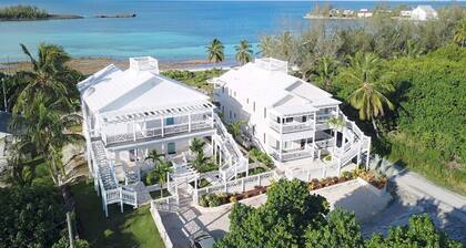 2BR, 2BA Apt Suite: spacieuse et moderne avec une vue magnifique sur la baie!