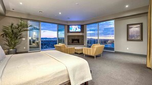 9 camere, una scrivania, ferro/asse da stiro, culla da viaggio