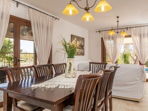 Dining - Alfabia - Beautiful villa with pool and garden on the outskirts of Inca (Inca)