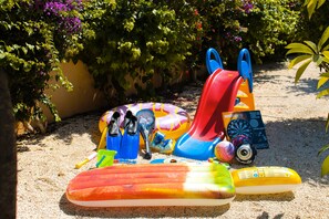 Children's area - Rosetta Villa, Brand New Villa with private pool. (Pissouri)