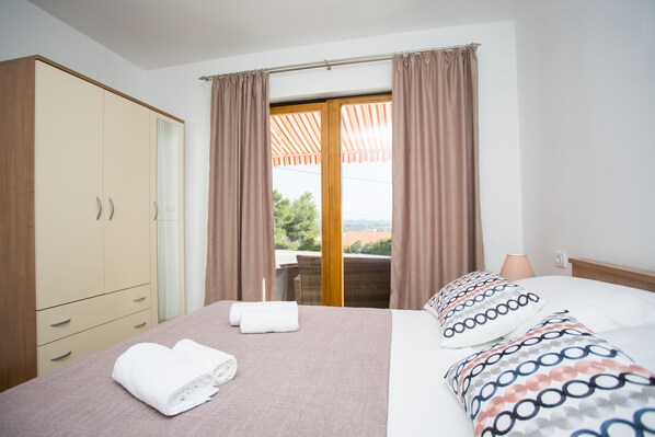 3 chambres, Wi-Fi, draps fournis