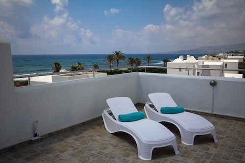 NEW! Luxury 8 bed villa with magnificent roof terrace, 100m from the sea.