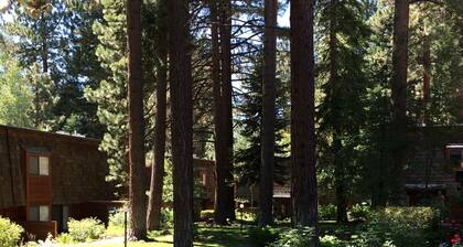 Best Location - Walk to local restaurants and shopping, across from Hyatt