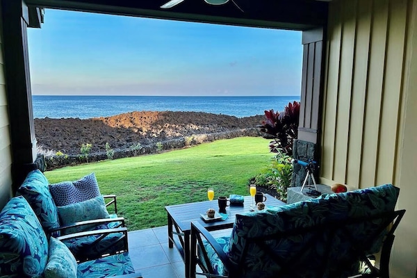 Private Lanai with always-perfect views!