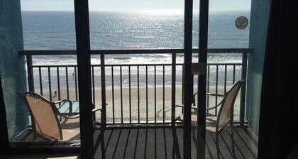 OceanFront One bedroom (9th floor)