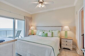 2 chambres, fer et planche Ă repasser, Wi-Fi gratuit, draps fournis