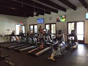 Fitness facility - ALL 5-STAR REVIEWS! DOWNSTAIRS 2 BED / 2 BATH LEGACY VILLAS CONDO (La Quinta)