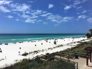 Am Strand, Liegestühle