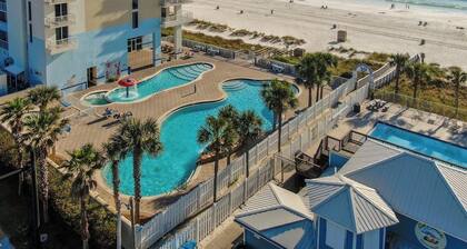 Promtional disocunts + weekly: RESERVED PARKING and free beach chairs T1-206