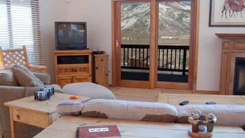 House, Berbilang Katil | Ruang tamu