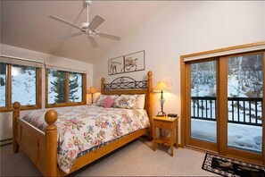 House, Multiple Beds