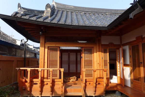 Chambre (Spring) | Vue de la chambre