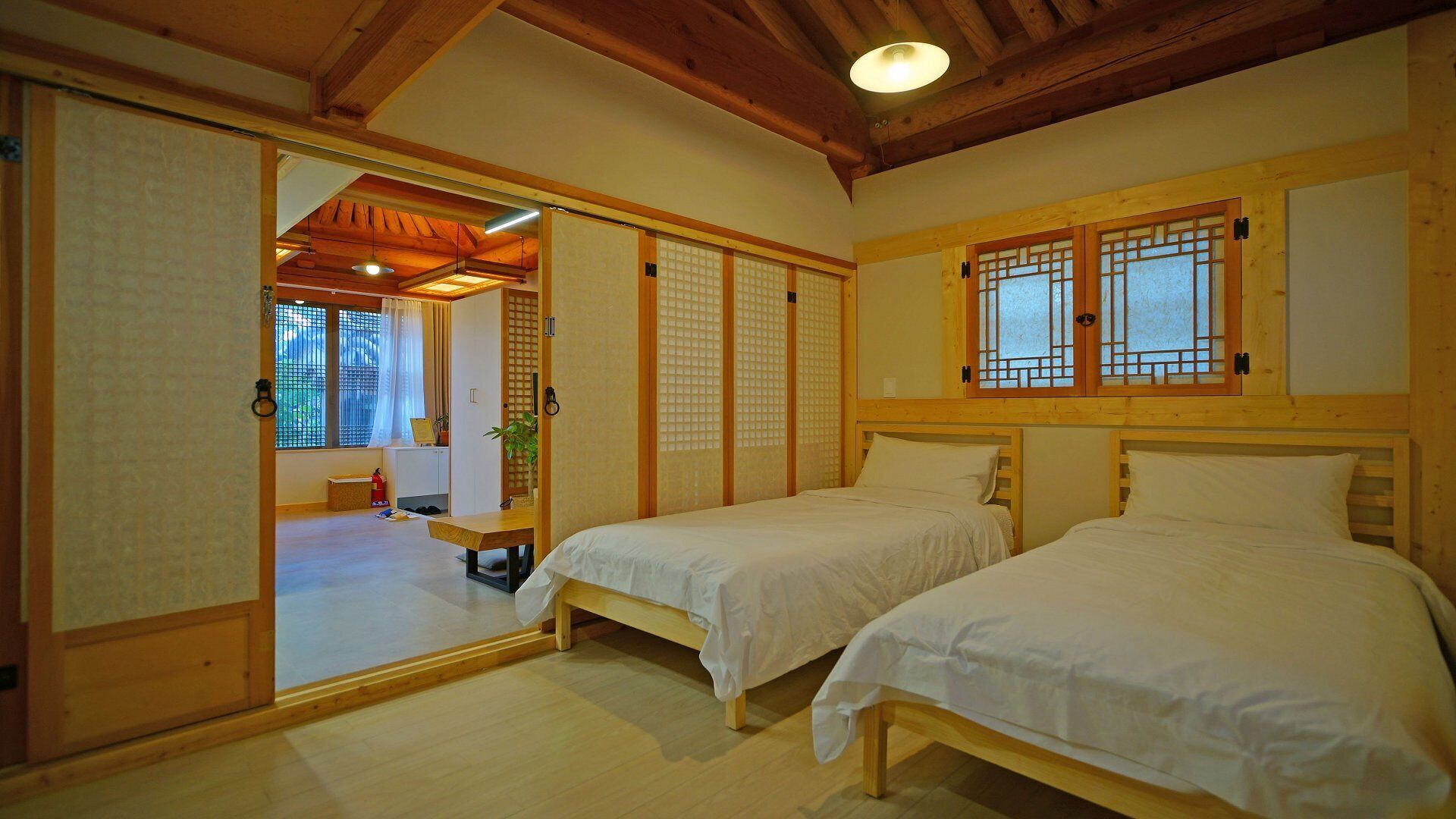 Naru Hanok Entire house