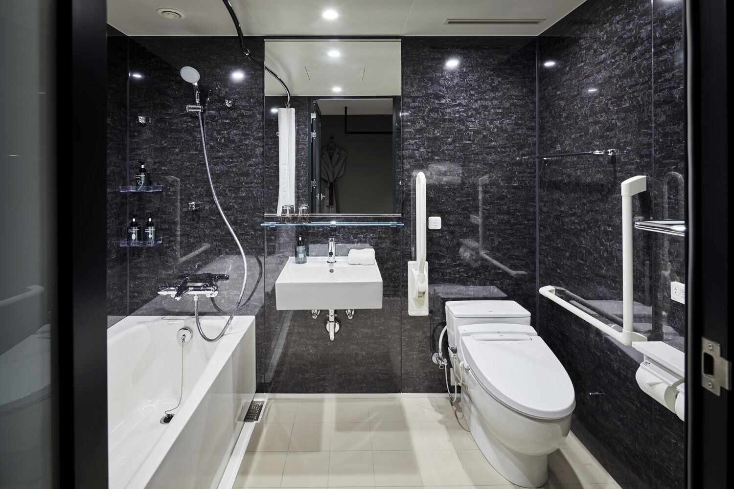 universal twin room, non smoking | bathroom | free toiletries, hair dryer, slippers, electronic bidet