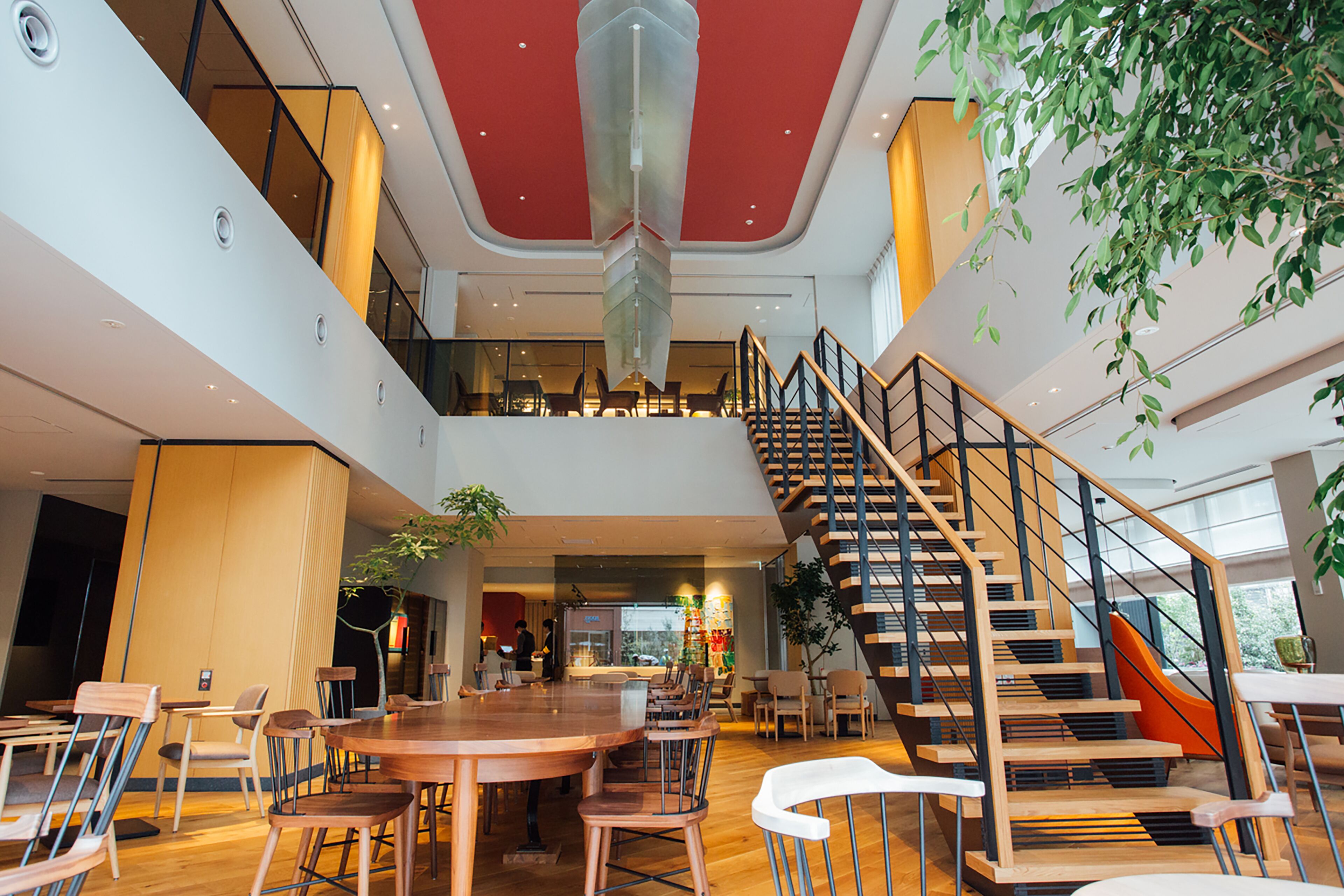 breakfast, lunch and dinner served