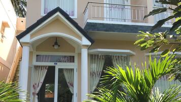 Bagian depan properti