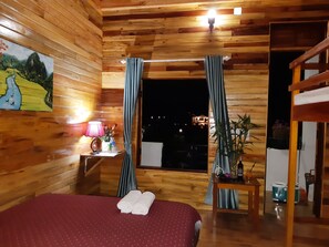 Minibar, bureau, chambres insonorisées, Wi-Fi gratuit