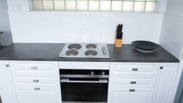 Appartement, plusieurs lits, non-fumeurs (2 Bedroom Apartment ) | Coin cuisine privé