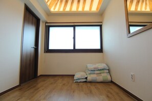 Classic Room - Eunhaengro 86.2 (Jeonju)