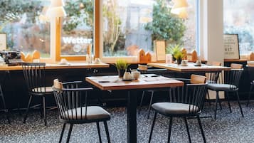 Desayuno buffet incluido todos los dĂas