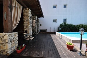 Alberca al aire libre por temporada 