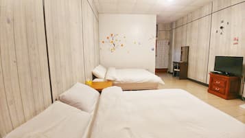 Basic Quadruple Room, 2 Double Beds | Desk, blackout drapes, free WiFi, bed sheets