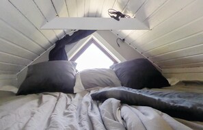 2 bedrooms, internet