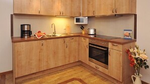 Private kitchen - Gästehaus Breitenlohner (Reit im Winkl)