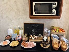 Desayuno buffet incluido todos los días 