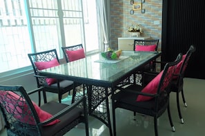 2-Bedroom Villa  | In-room dining - Baan Jaoka (Hua Hin)