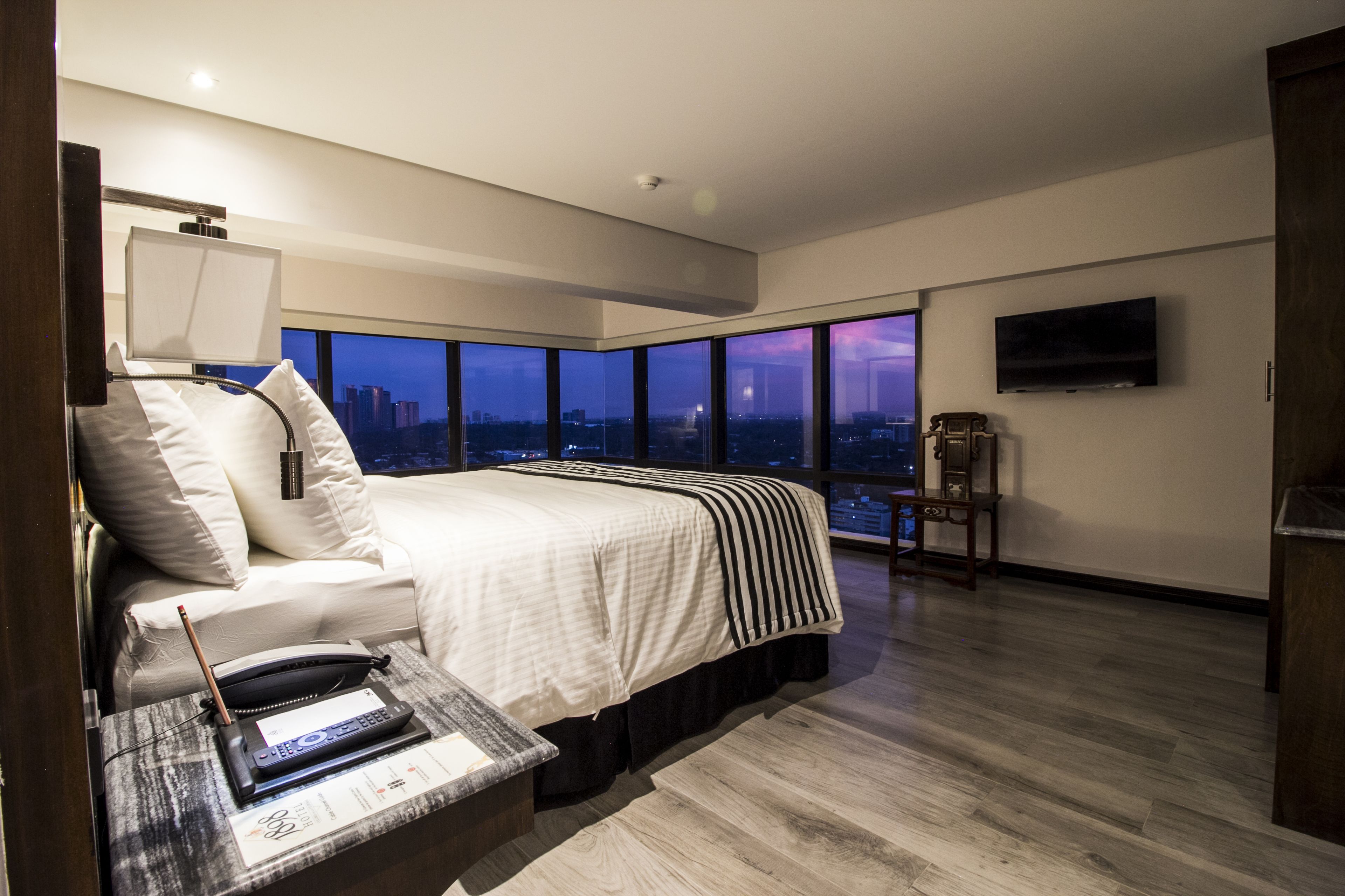 Loft, 2 Bedrooms | City view