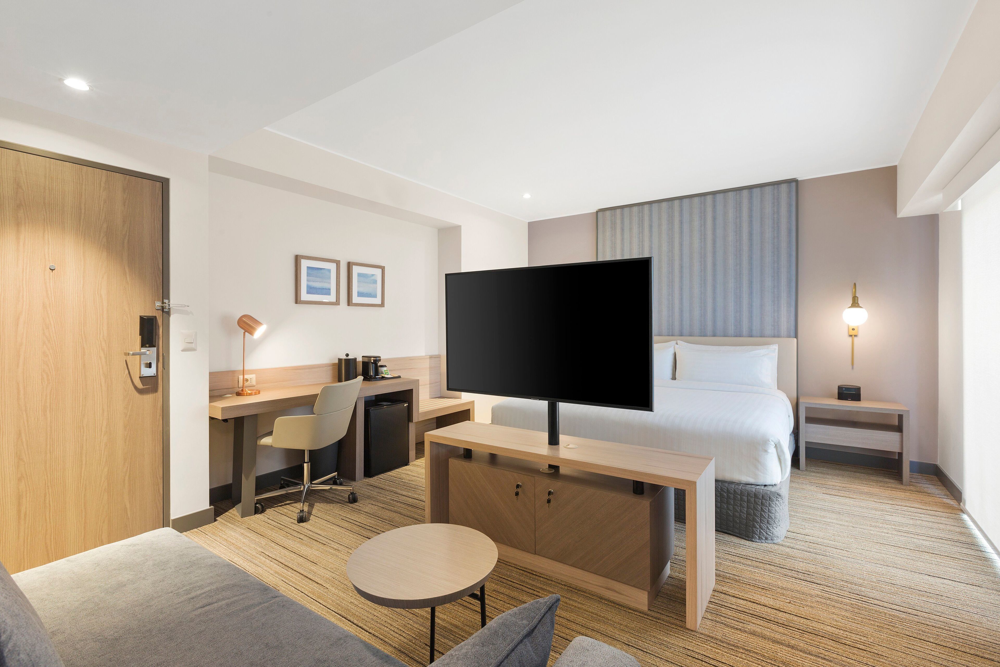 minibar, in-room safe, desk, laptop workspace