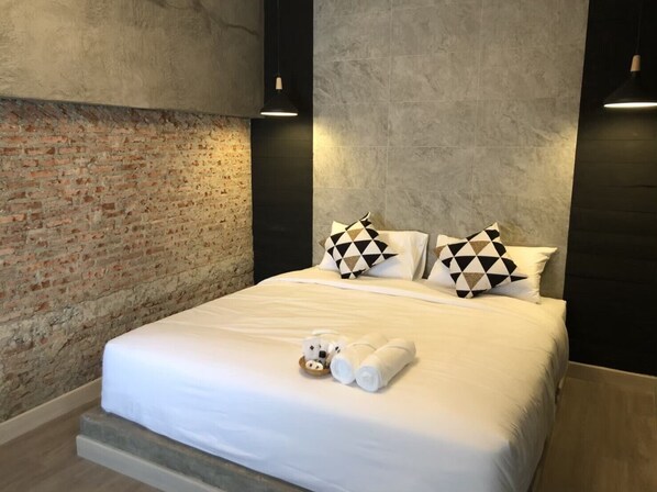 Deluxe Room, 1 King Bed