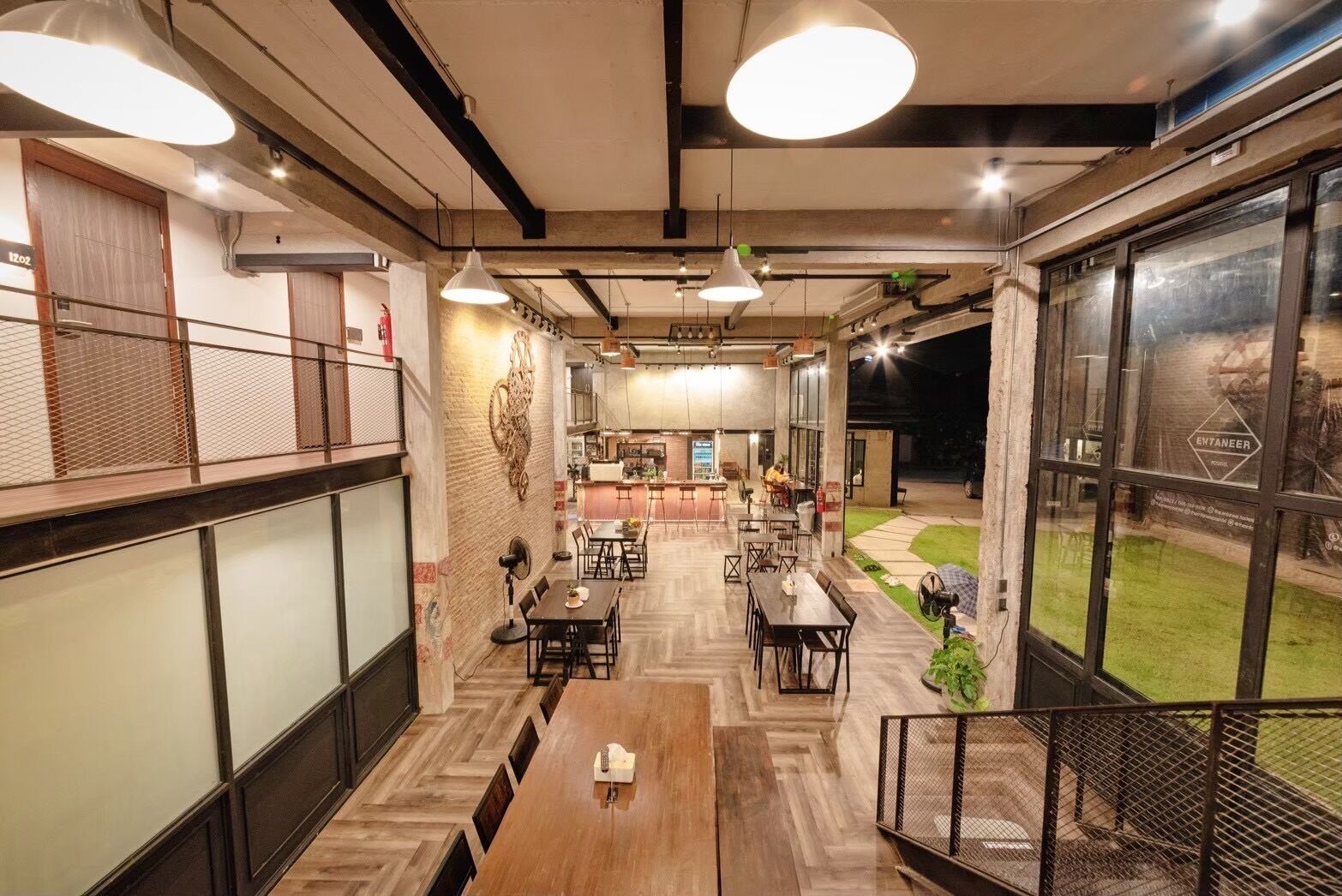 Photo - The Entaneer Poshtel