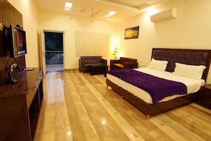 In-room safe, soundproofing, iron/ironing board, rollaway beds