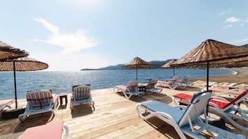 Sun deck