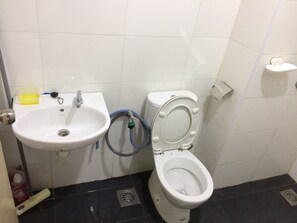 One Bedroom  | Bathroom | Shower, free toiletries
