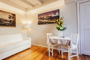 Duplex, 1 Bedroom | Living area - Hotel St. James (Florence)