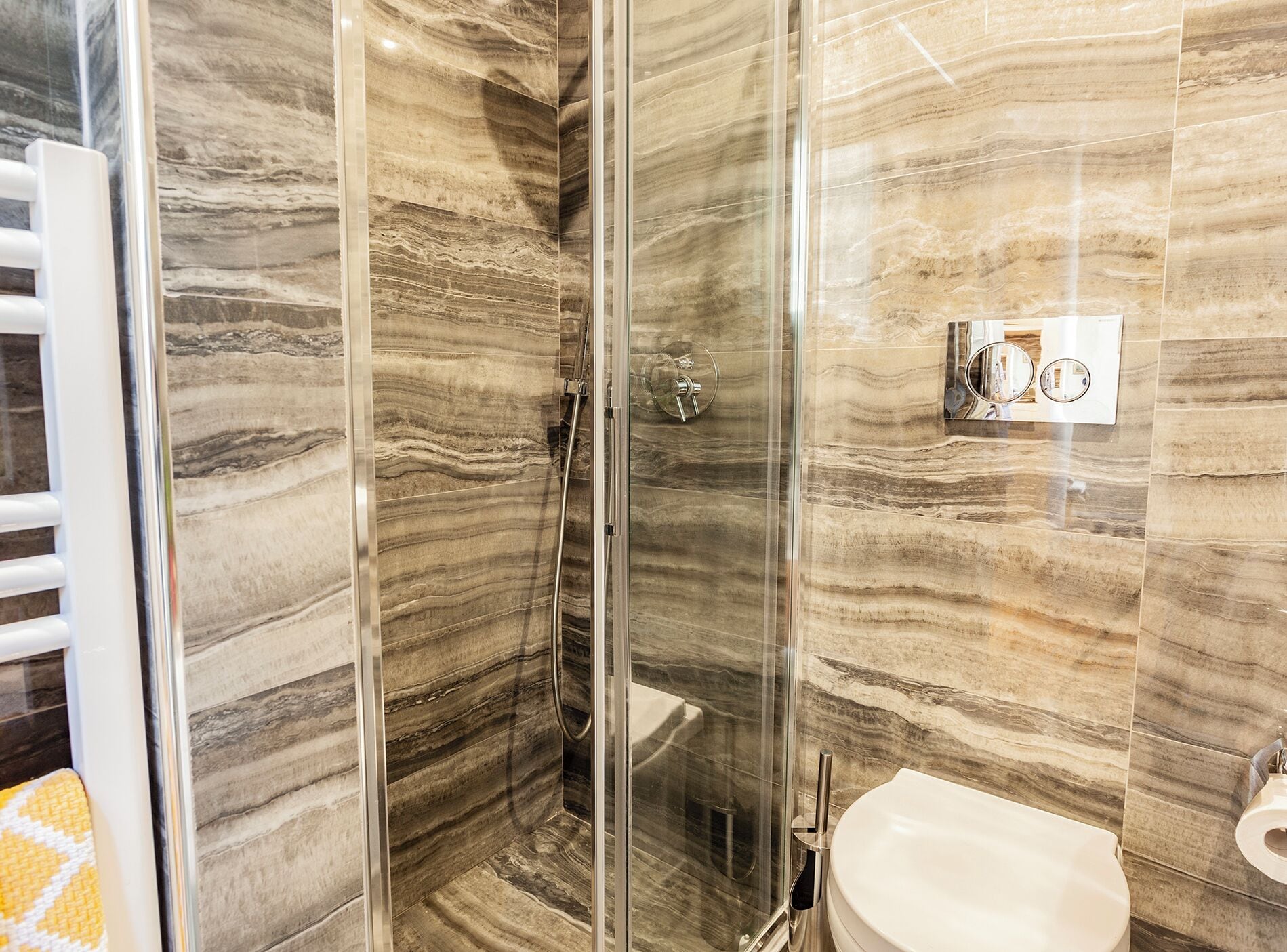 Photo - Hotel St. James