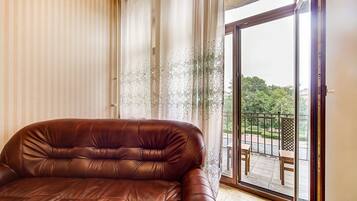 Comfort-Apartment | Schreibtisch, Bügeleisen/Bügelbrett, kostenloses WLAN, Bettwäsche