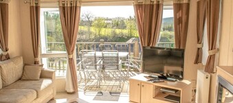 Parkers Farm Cottages and Caravans