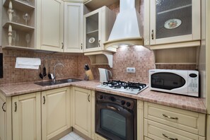 Apartment, 1 Bedroom | Private kitchen - MosApts Apartment at Kiyevskaya (Moscow)