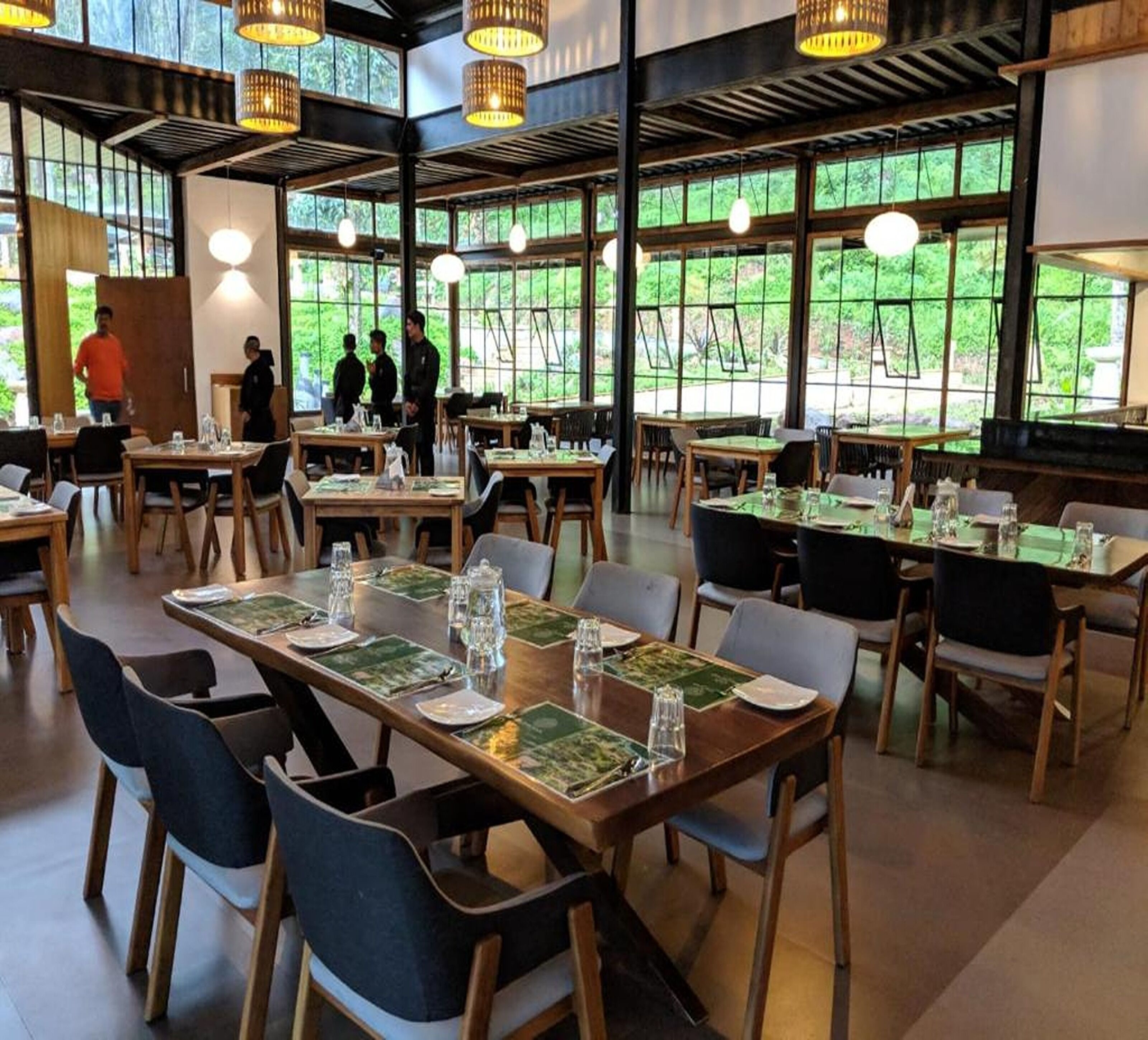 Se ofrece un desayuno bufé todos los días (por un coste adicional)