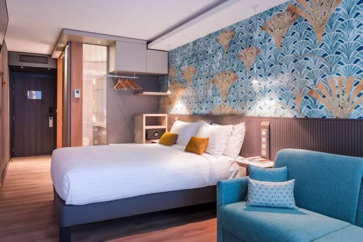 1 bedroom, premium bedding, in-room safe, individually decorated