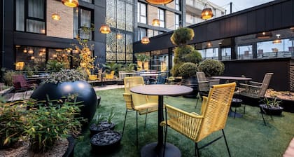 voco Strasbourg Centre The Garden by IHG