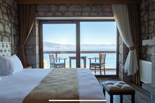 Standard Room | Desk, laptop workspace, free WiFi