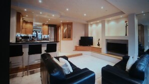 Deluxe Apartment, 2 Bedrooms | Living area | Flat-screen TV, fireplace - Castle Luxury Apartment lll (Nottingham)