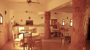 Unclassified image, 3 of 17, button - Bawiti Oasis Resort (Al Bawiti)