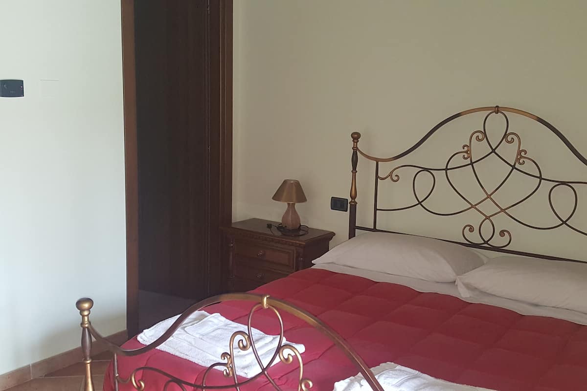 Deluxe-Doppelzimmer | Minibar, Schreibtisch, kostenloses WLAN, individuell dekoriert
