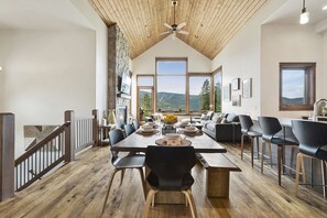 Dining - Luxury Villa 607 In Resort I Private Hot Tub I Great Views I Best Price I Discounted Attractions (Winter Park)